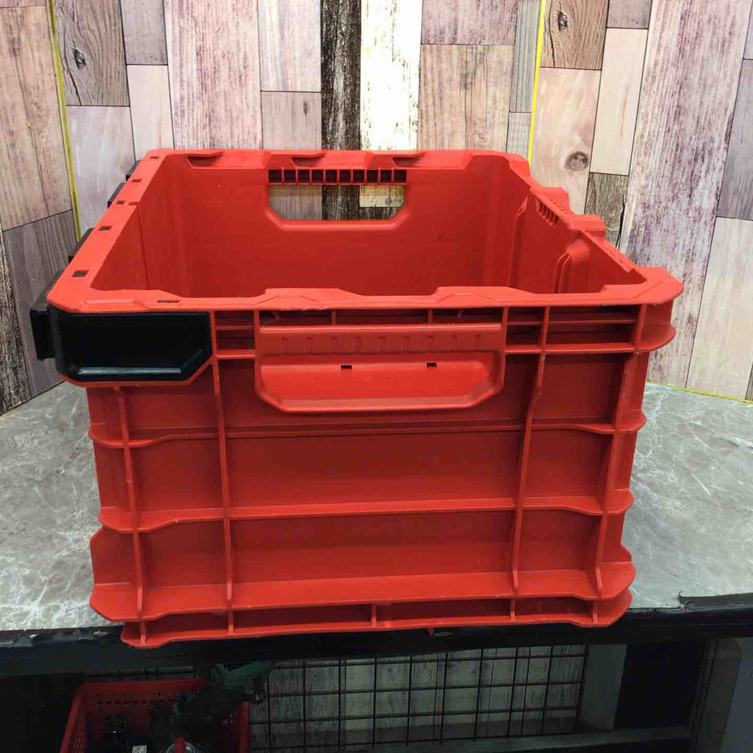 ◇ミルウォーキー(Milwaukee) PACKOUT コンテナ  48-22-8440【八潮店】