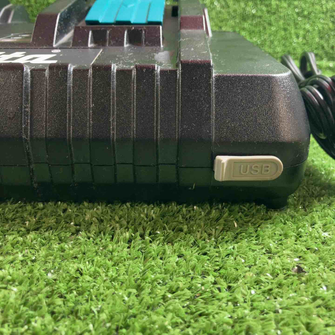 ★マキタ(makita) 2口急速充電器 DC18RD【川崎店】