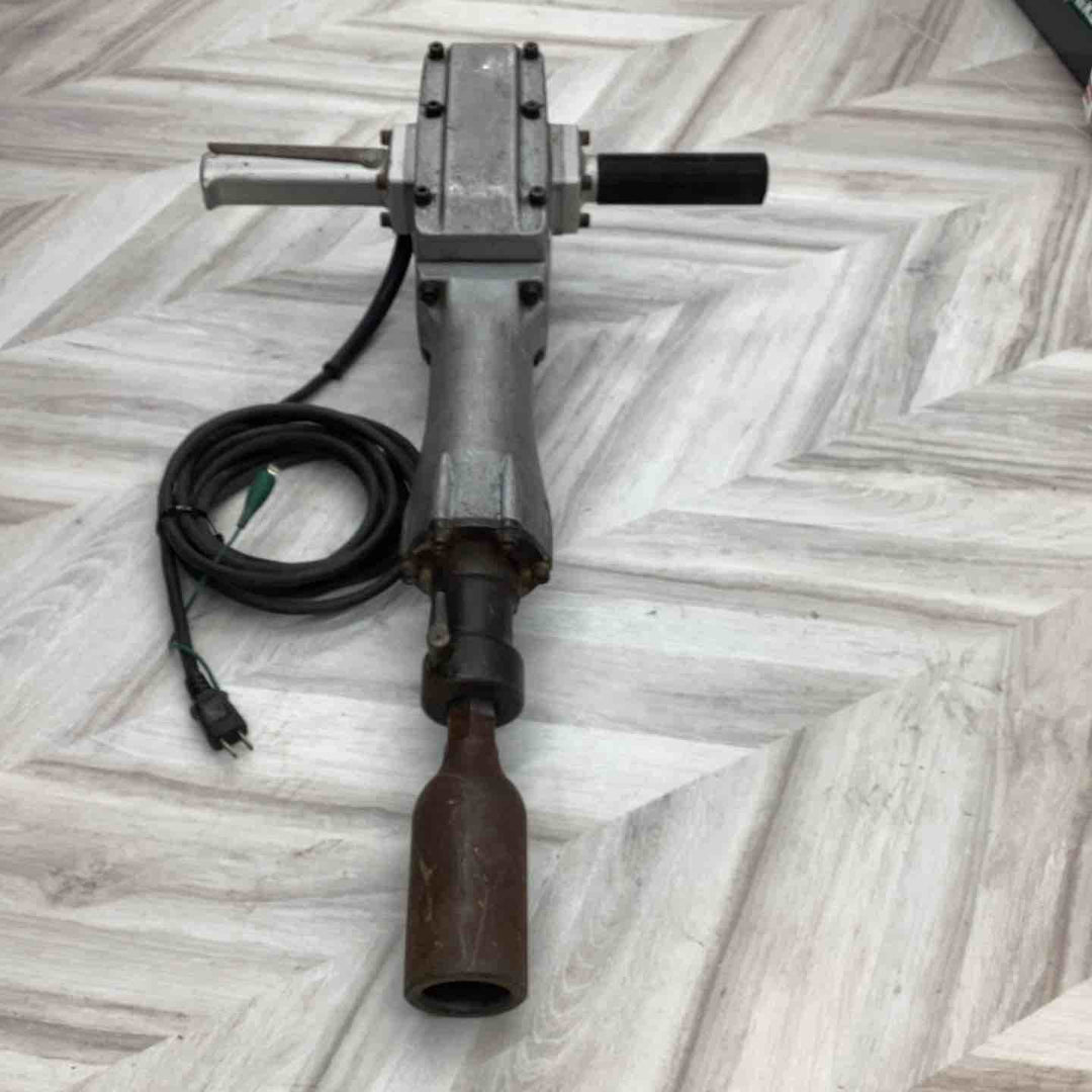 【店頭受取り限定】★マキタ(makita) 電動ハンマ 8600S【越谷店】