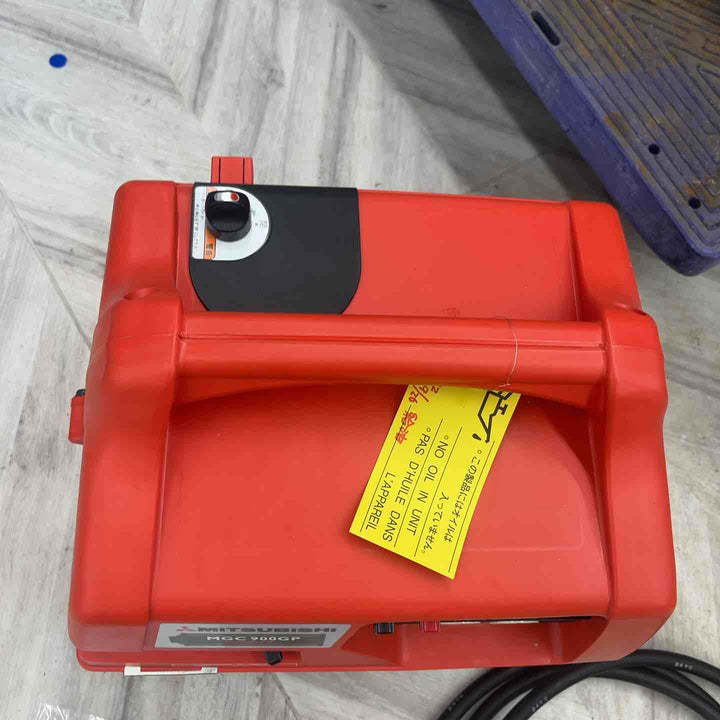 三菱 ガスボンベ式発電機 MGC900GPA01【越谷店】