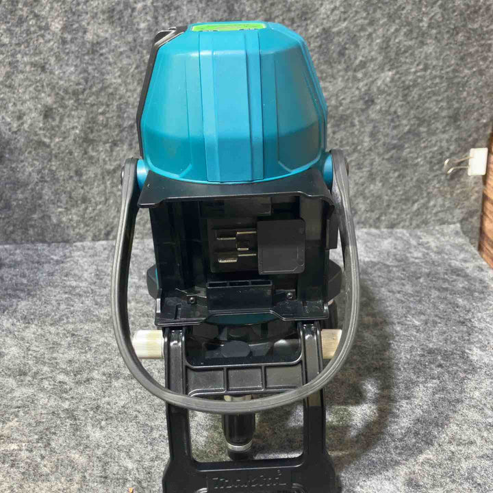 ★マキタ(makita) 10.8Vグリーンレーザー墨出し器 SK20GD バッテリー1個付きフルセット【桶川店】