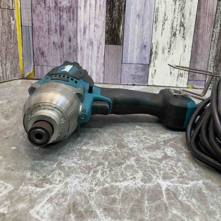 【現状品】☆マキタ(makita) インパクトドライバ TD0220【八潮店】