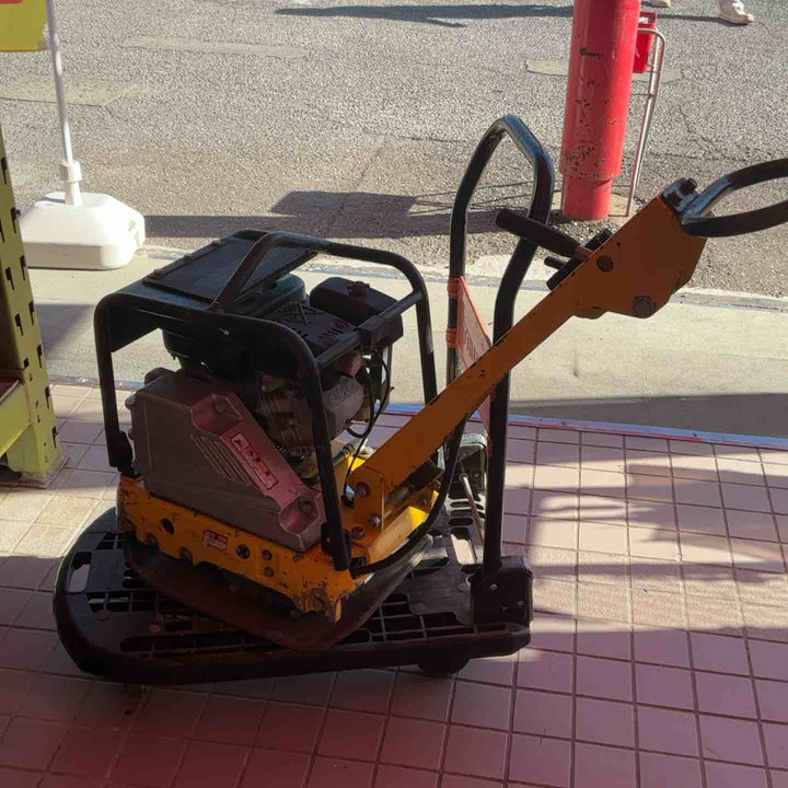 【店頭受取り限定】明和 MEIWA 前後進プレート バイブロコンパクター RP60【草加店】