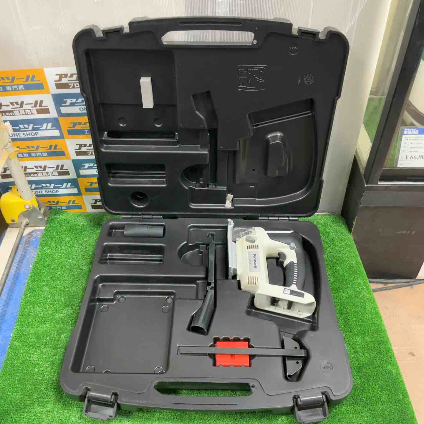 ◇パナソニック(Panasonic) コードレスジグソー 本体のみ EZ4541X-B