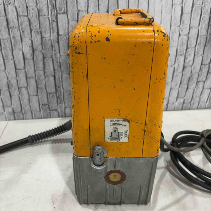 ◇泉精器(IZUMI) 電動リモコン式油圧ポンプ R14E-F【川口店】