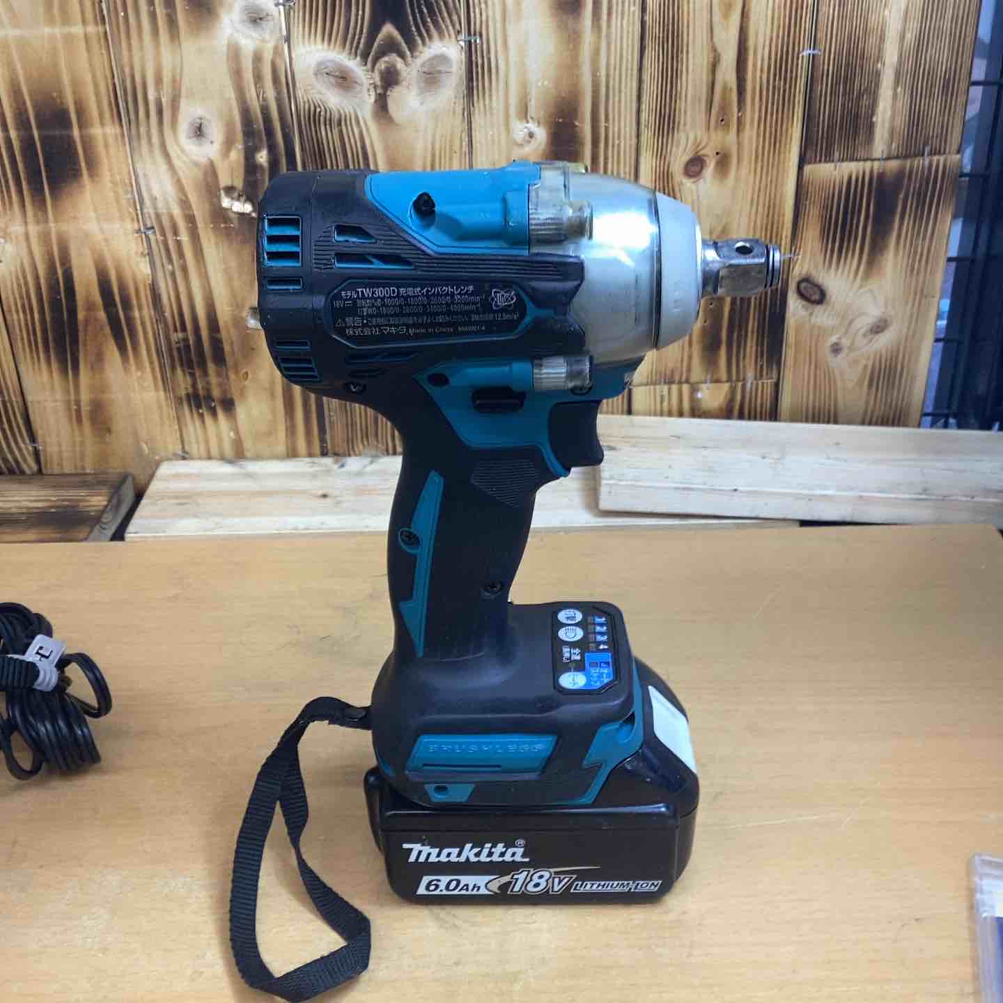 ★マキタ(makita) コードレスインパクトレンチ TW300DRGX【越谷店】 ☆マキタ(makita) コードレスインパクトレンチ TW300DRGX越谷店