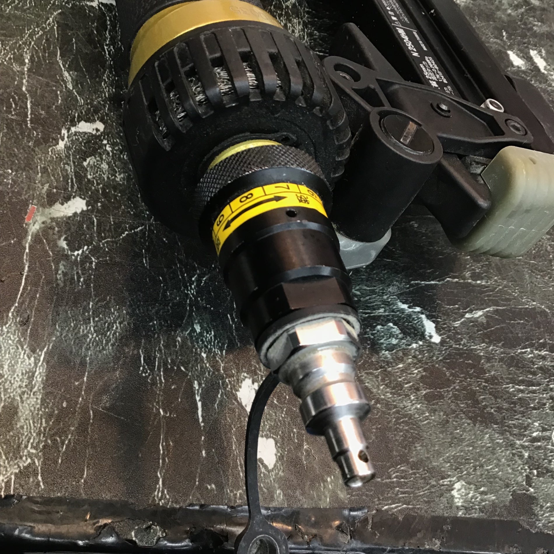 ☆ハイコーキ(HIKOKI ※旧:日立工機) 高圧エアタッカ N2504HM【八潮店