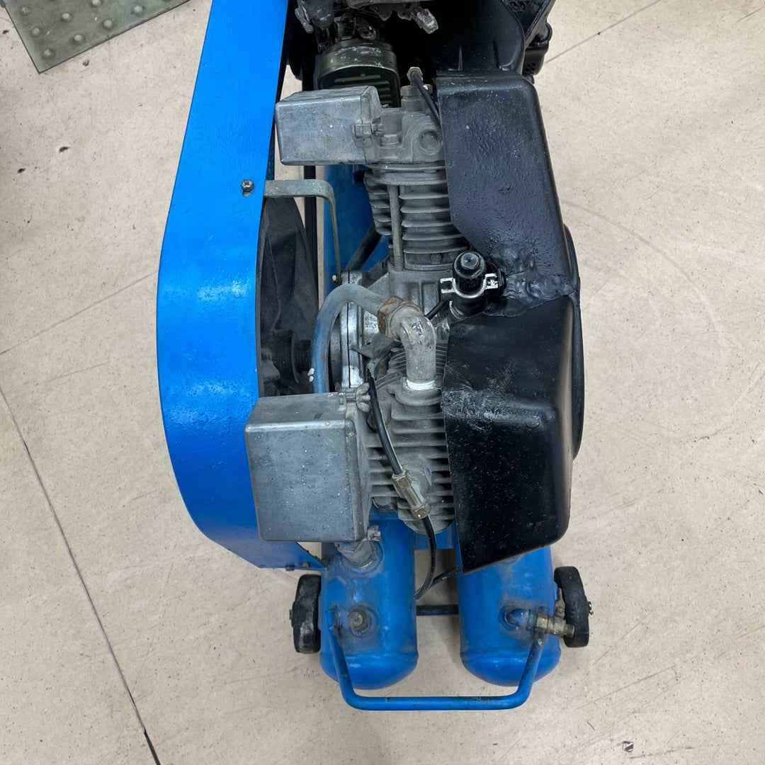 【中古現状品/店頭受取り限定】◇アネスト岩田 IWATA 3馬力 エンジンコンプレッサ SUE-222PB【東大和店】