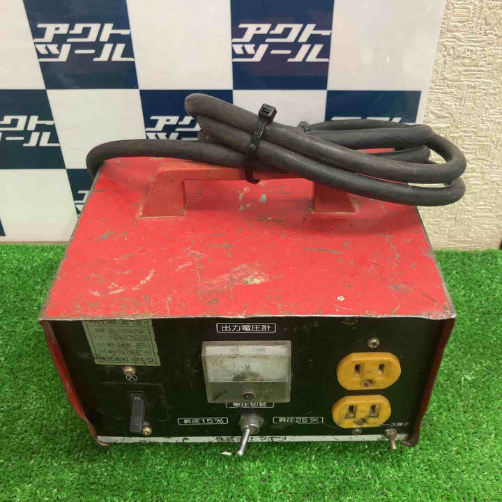 ◇マキタ(makita) 昇圧器 DXタイプ A-05979 トランス【草加店】