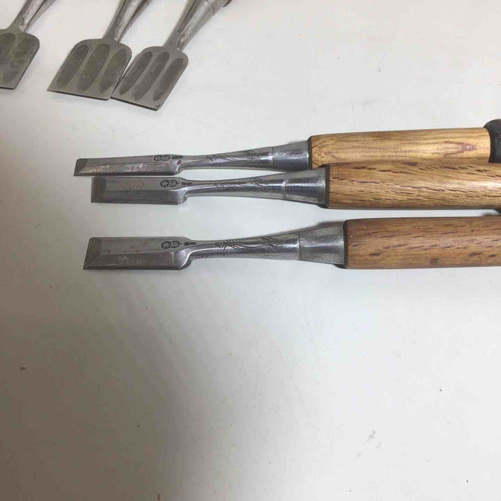 追入鑿 組鑿 淡水 紫檀柄 三つ裏 追入組鑿 10本 のみ ノミ ※1本違います【戸田店】