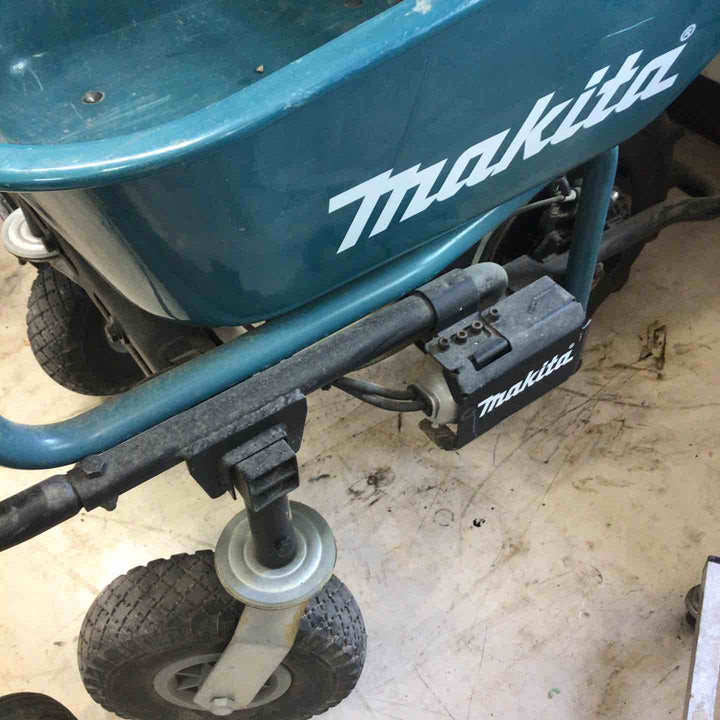 【店頭受取り限定】☆マキタ(makita) コードレス運搬車 CU180DZ【町田店】