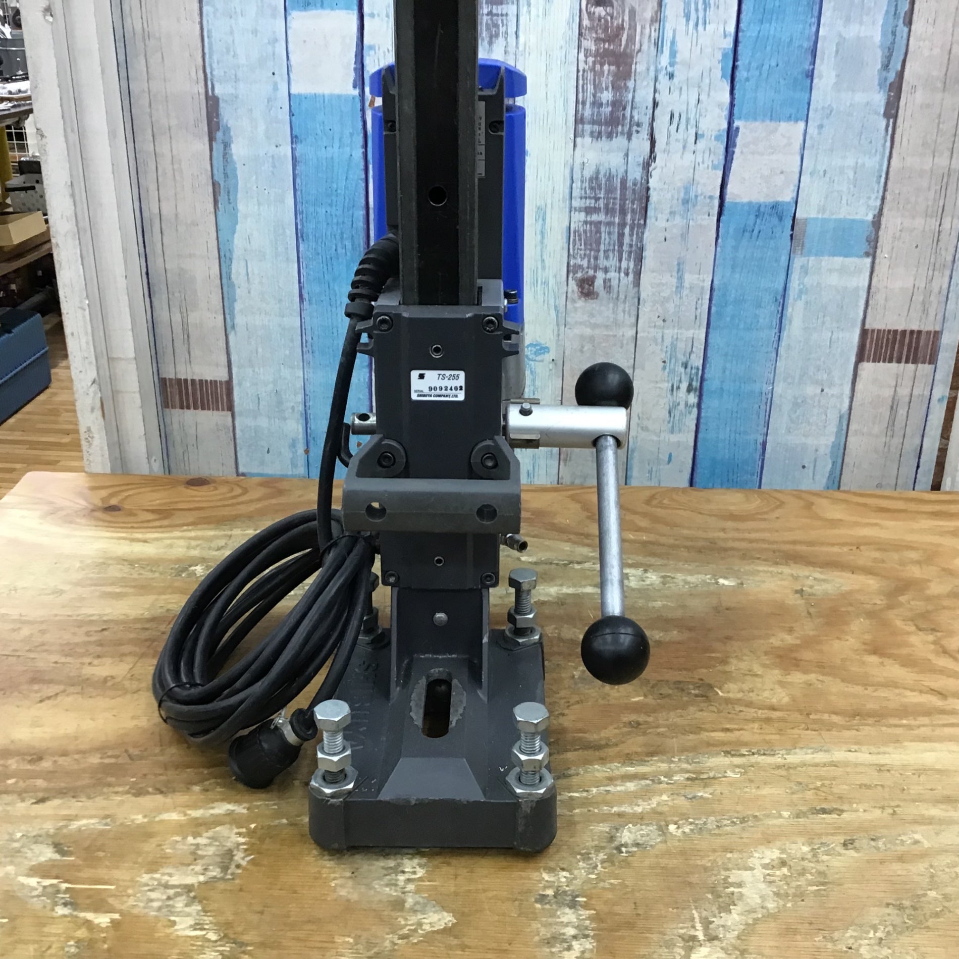 シブヤ コアドリル TS-251 スタンド付 動作確認済み ビット無し 〇シブヤ(SHIBUYA) コアドリル TS-255 取付ネジ：Aロッド【柏店
