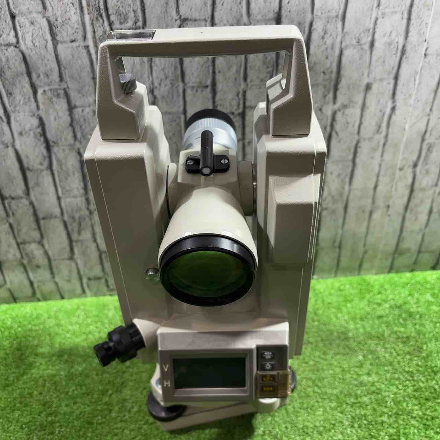 ソキアＤT50トランシット値下げしました。 ◇ソキア(SOKKIA) デジタルセオドライト(トランシット) DT5S 未校正