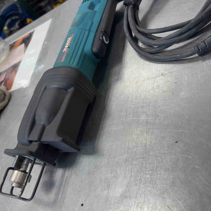★マキタ(makita) 小型レシプロソー JR1000FT【草加店】