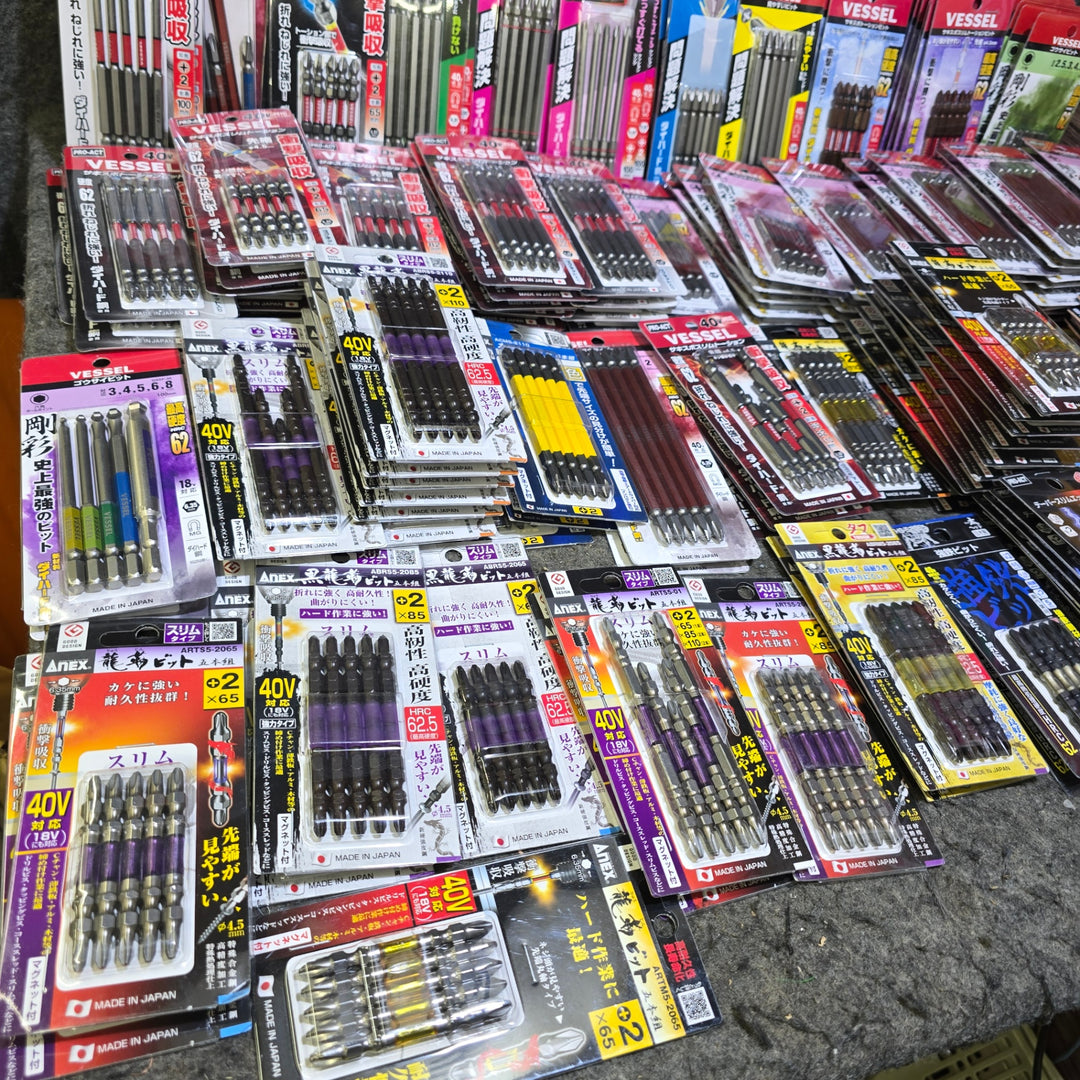 【未使用・大特価まとめ売り！】ビット5本入り 200パックまとめ売り 六角軸6.35mm インパクトドライバー用 メーカー・サイズ混合 約1000本【桶川店】