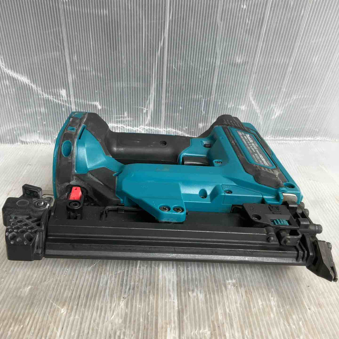 ◇マキタ 充電式35mm面木釘打ち機 FN350DZ【川口店】