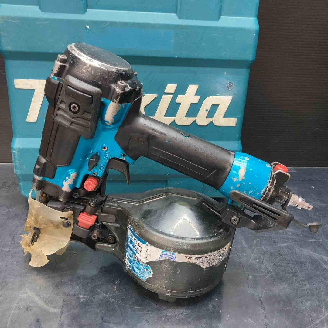 ★マキタ(makita) 高圧エア釘打ち機 AN533HM【川越店】