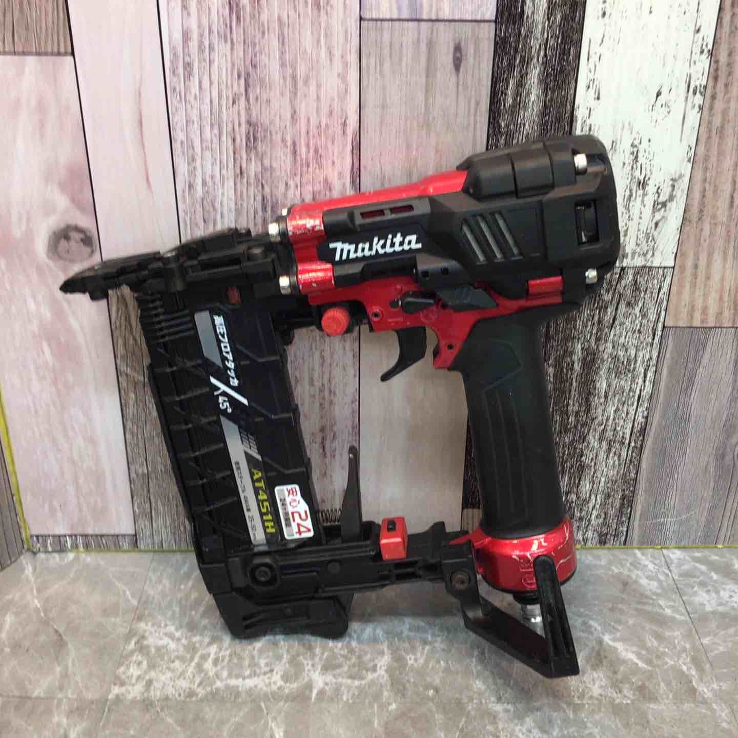 Makita エアタッカ AT10138 2014年製 中古