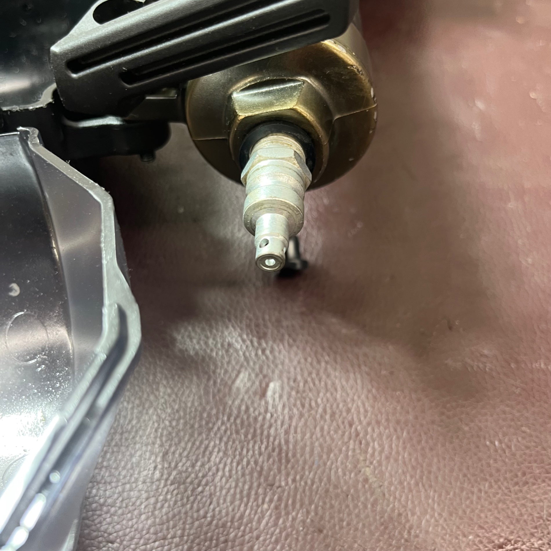 中古品】 ハイコーキ(HIKOKI ※旧:日立工機) 高圧エア釘打ち機 NV50H2(S