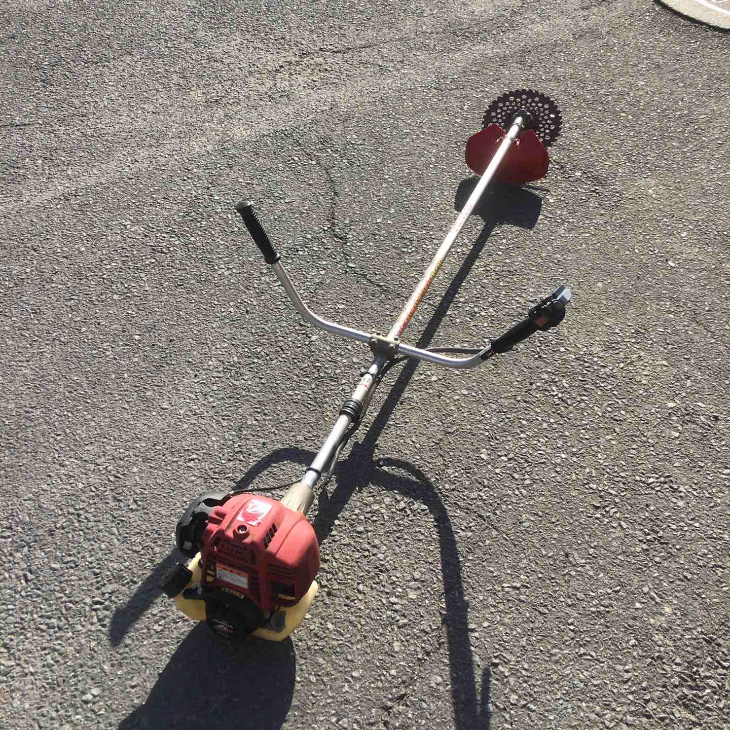 草刈機・刈払機 – アクトツールオンラインショップ