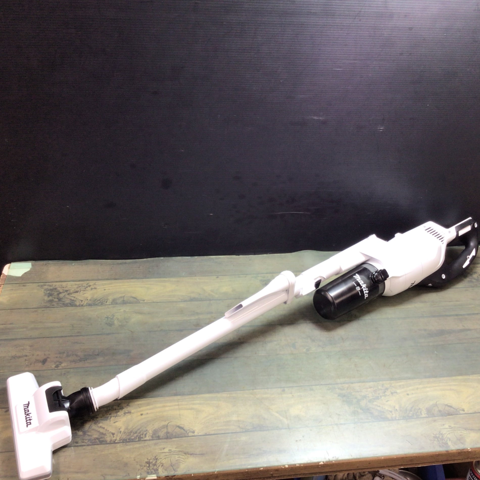 マキタ(makita) コードレスクリーナー CL286FDZW 【東大和店