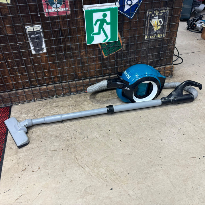 ★マキタ(makita) コードレスサイクロン掃除機 CL501DZ【町田店】