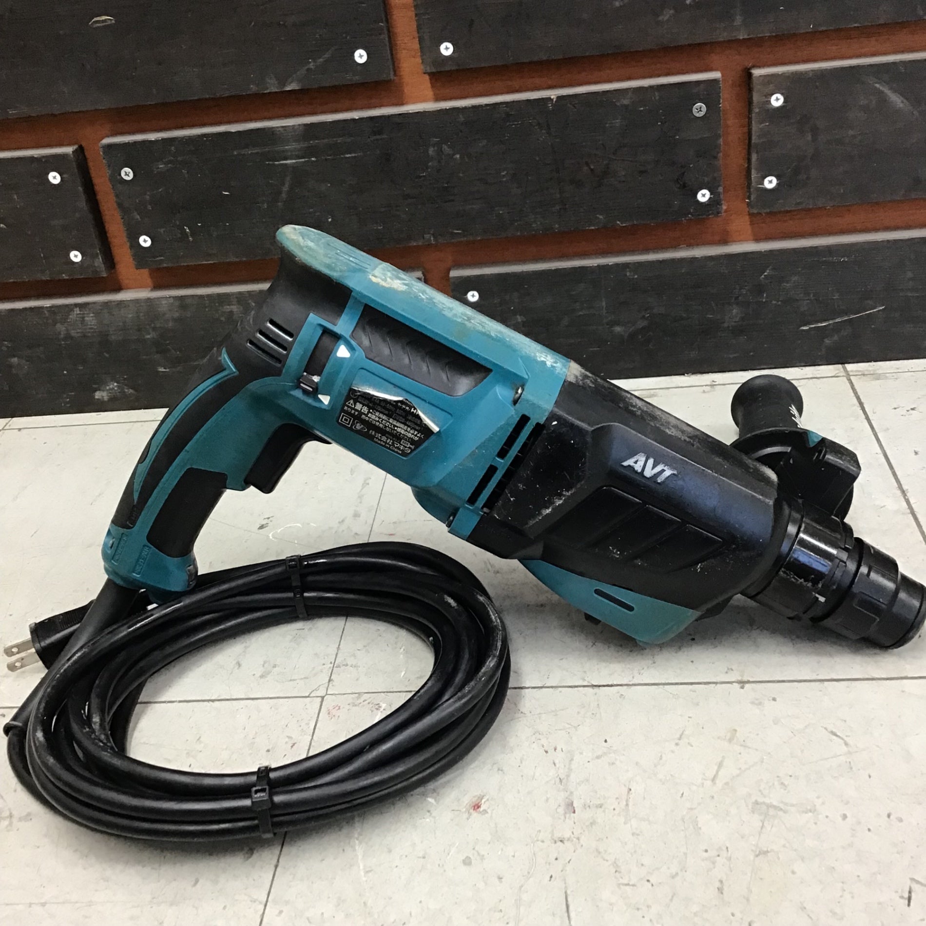 中古品】 マキタ/makita ハンマドリル HR2631F 【鴻巣店】 – アクト
