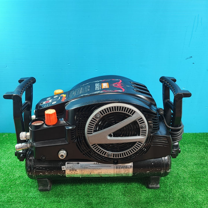 ◇マックス(MAX) エアコンプレッサー AK-HL1250E2 ブラック【岩槻店】