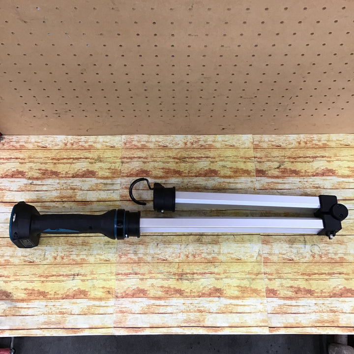 ★マキタ(makita) コードレスLEDライト ML818【川崎店】