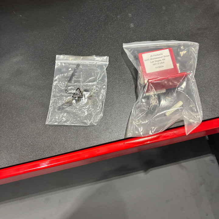 【店頭受取り限定】マックツール(MACTOOLS)ペグボード付きワークベンチラック【町田店】