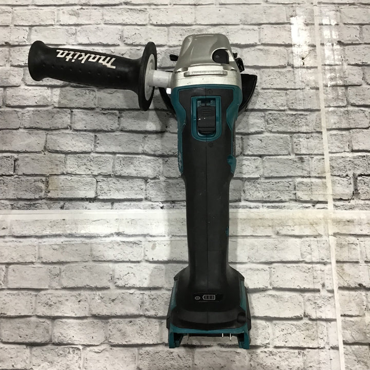 ☆マキタ(makita) 100mmコードレスディスクグラインダ GA404DZN (GA404DN)【川口店】