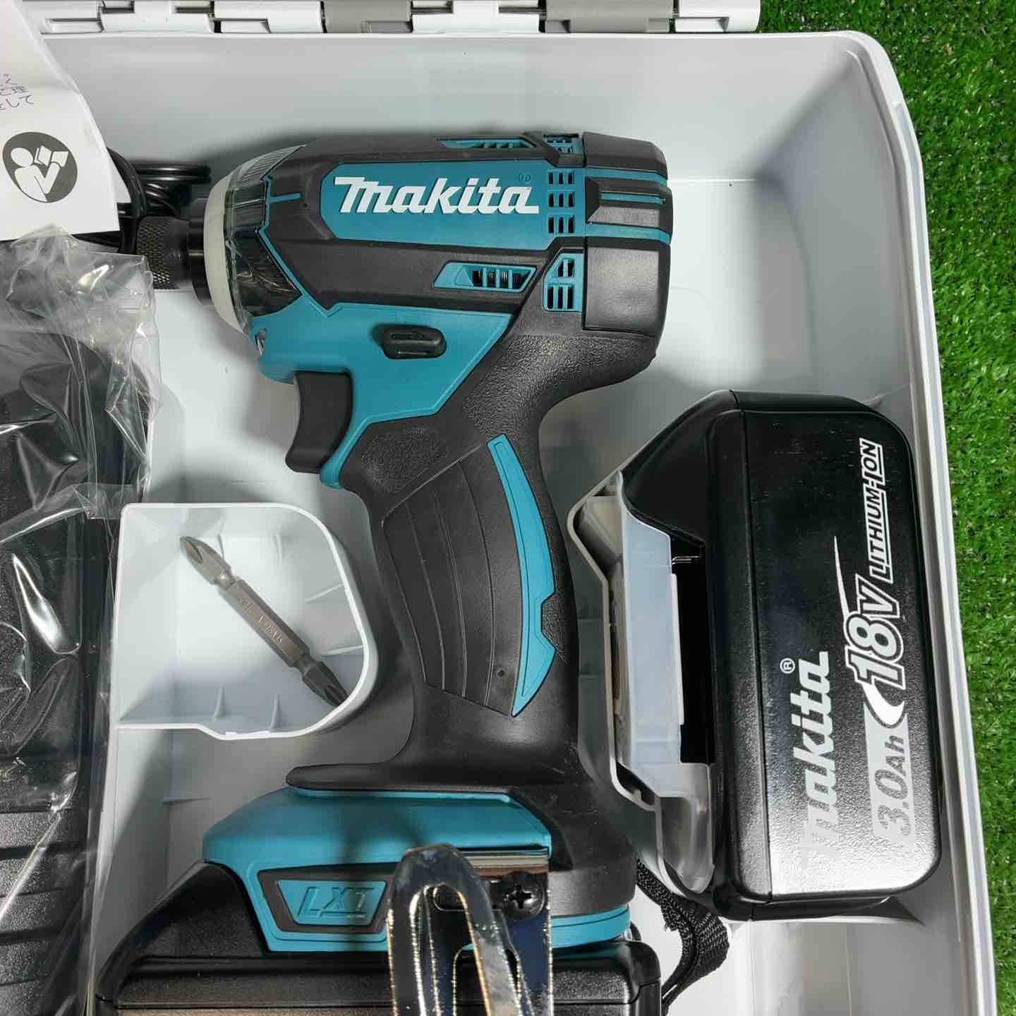 未使用品】 マキタ (makita) コードレスインパクトドライバー