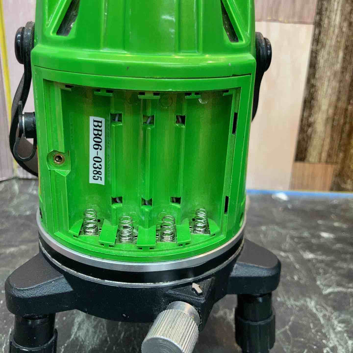 〇山真製鋸 グリーンレーザー墨出器 GA-06BB 6ライン(4方向大矩照射) エイリアンBB 単3電池&AC電源の2電源方式【八潮店】