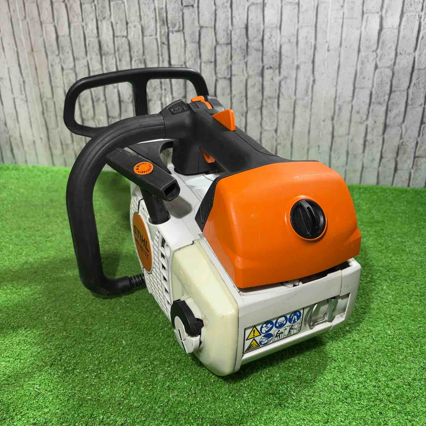 STIHL エンジンチェーンソー MS201TC 動作確認済【川口店】 STIHL エンジンチェーンソー MS201TC 動作確認済【川口店】 – アクト