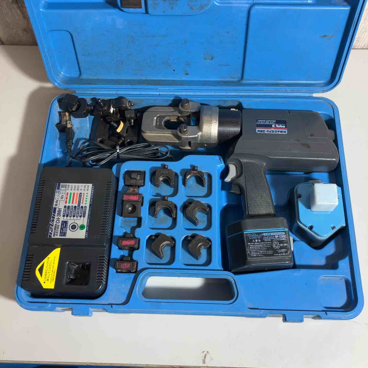 ◇泉精器(IZUMI) コードレス油圧式圧着工具 REC-1520FMH【戸田店