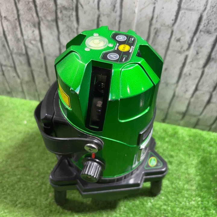 ◇アックスブレーン 高輝度自動探知グリーンレーザー墨出し器 AG-765T 01000257【柏店】