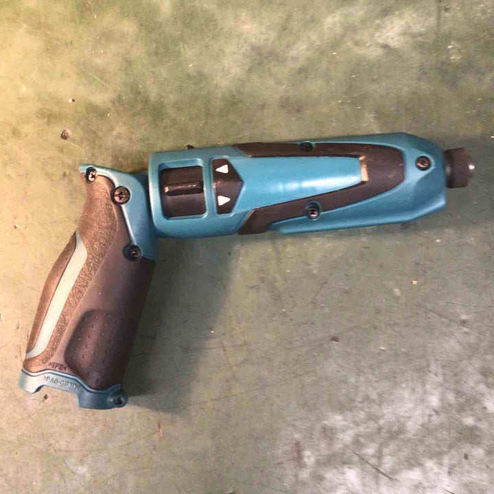 ☆マキタ(makita) 充電式ペンインパクトドライバ TD021DS【戸田店】