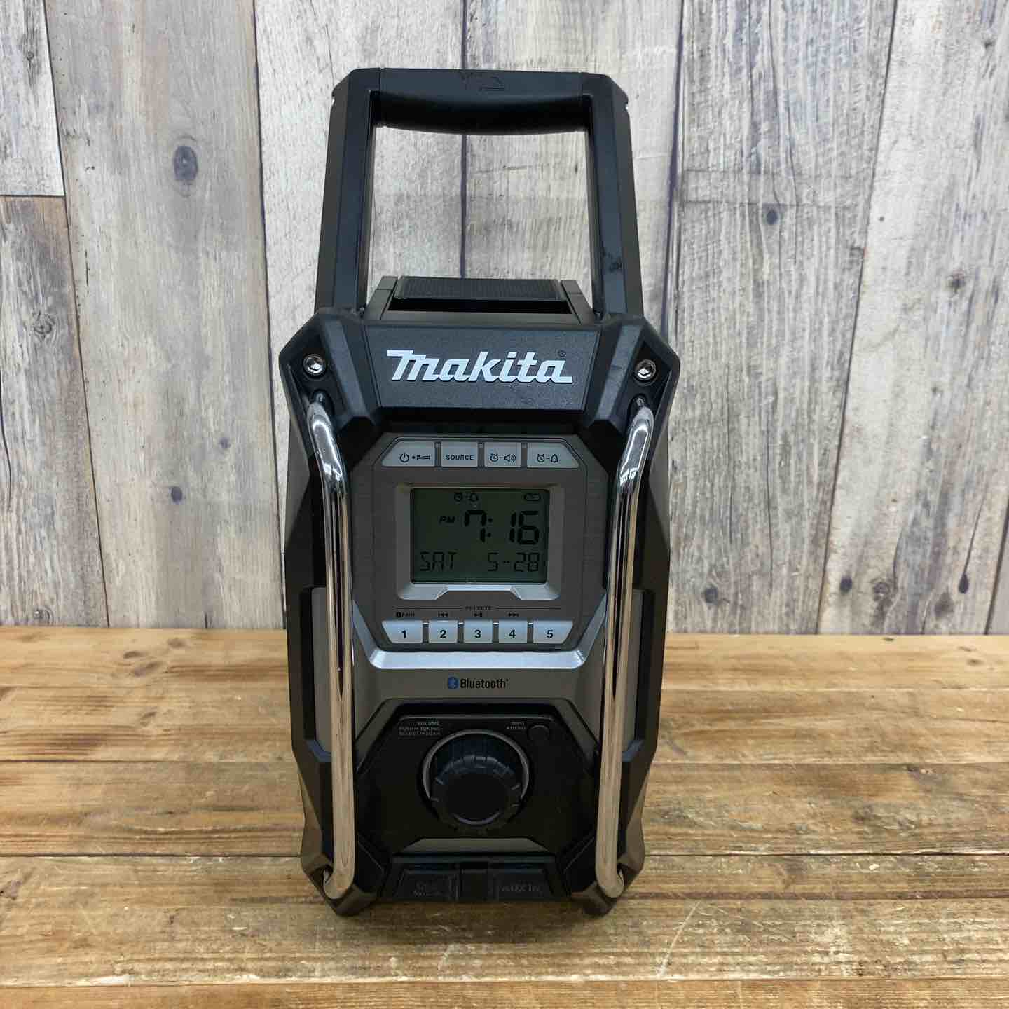 マキタ 充電式ラジオ MR002GZB 充電式ラジオ マキタ MR002GZB MR002GZB