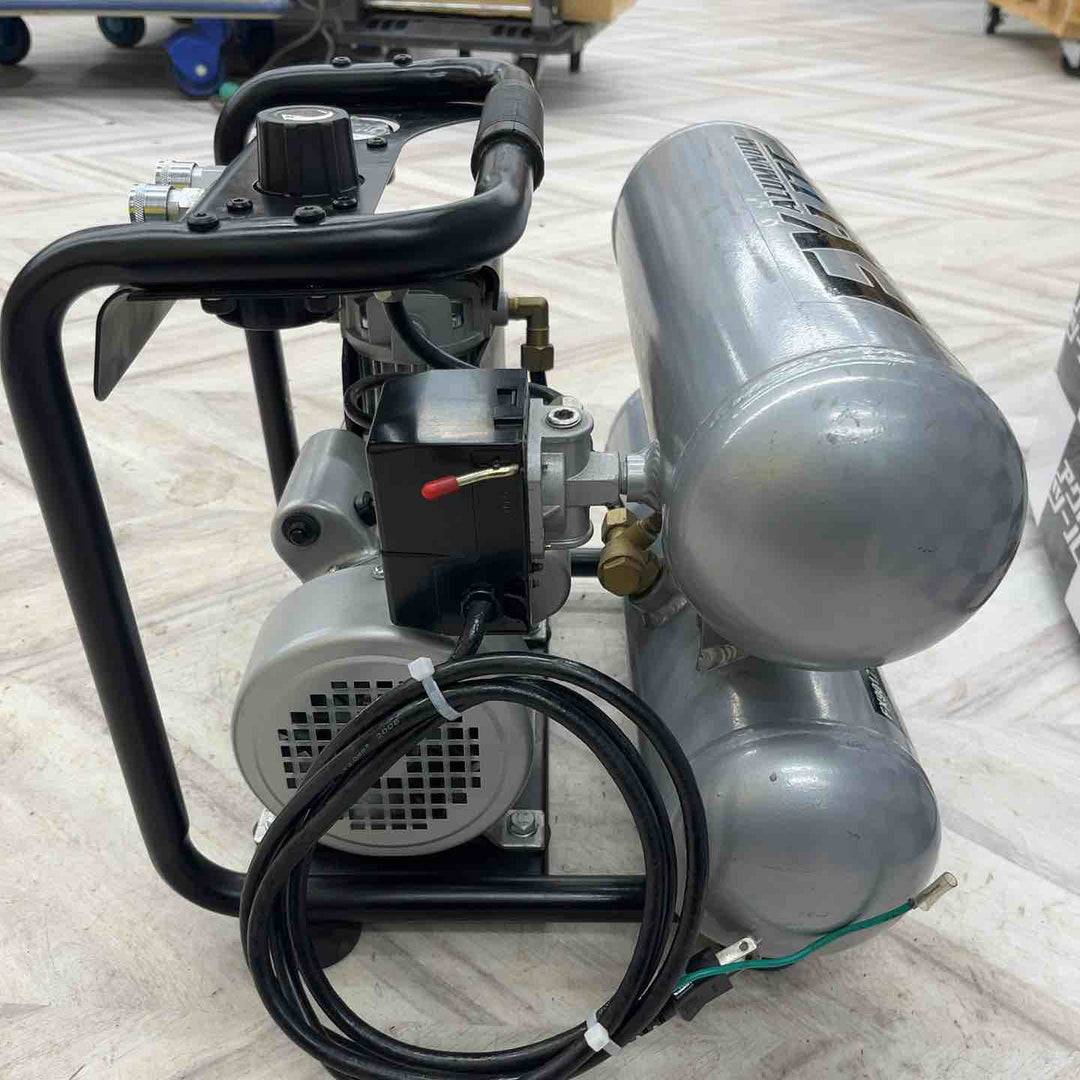 ◇アネスト岩田キャンベル コンプレッサー・エクストラライト 1/2HP オイルフリー FX9017【越谷店】