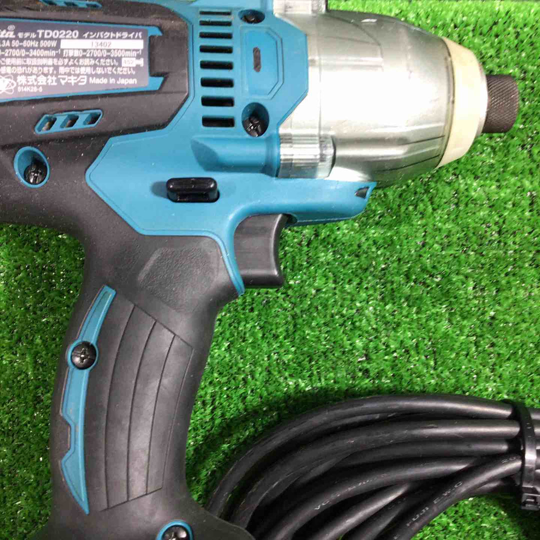 ☆マキタ(makita) インパクトドライバ TD0220【川口店】