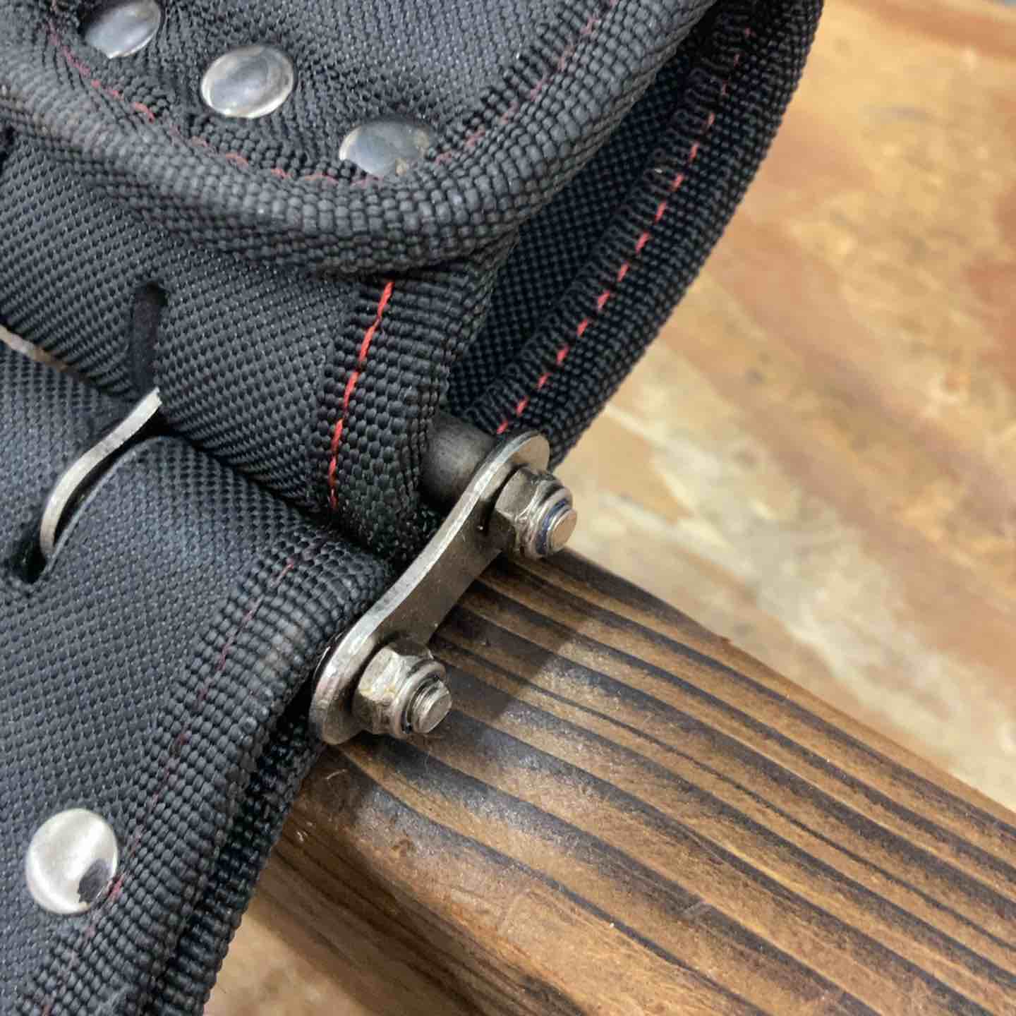 ▽ニックス 工具差し2段？ 外側2個 型式不明【柏店】 – アクトツール