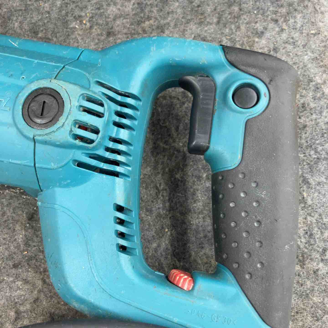 【現状品】★マキタ(makita) レシプロソー JR3070CT【鴻巣店】