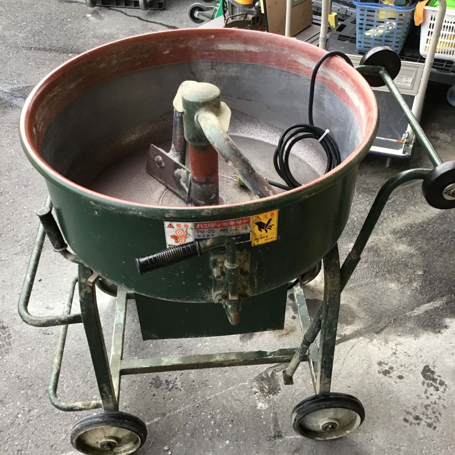 店頭受取り限定】マゼラー モルタルミキサー PM-20NH 60L【桶川店