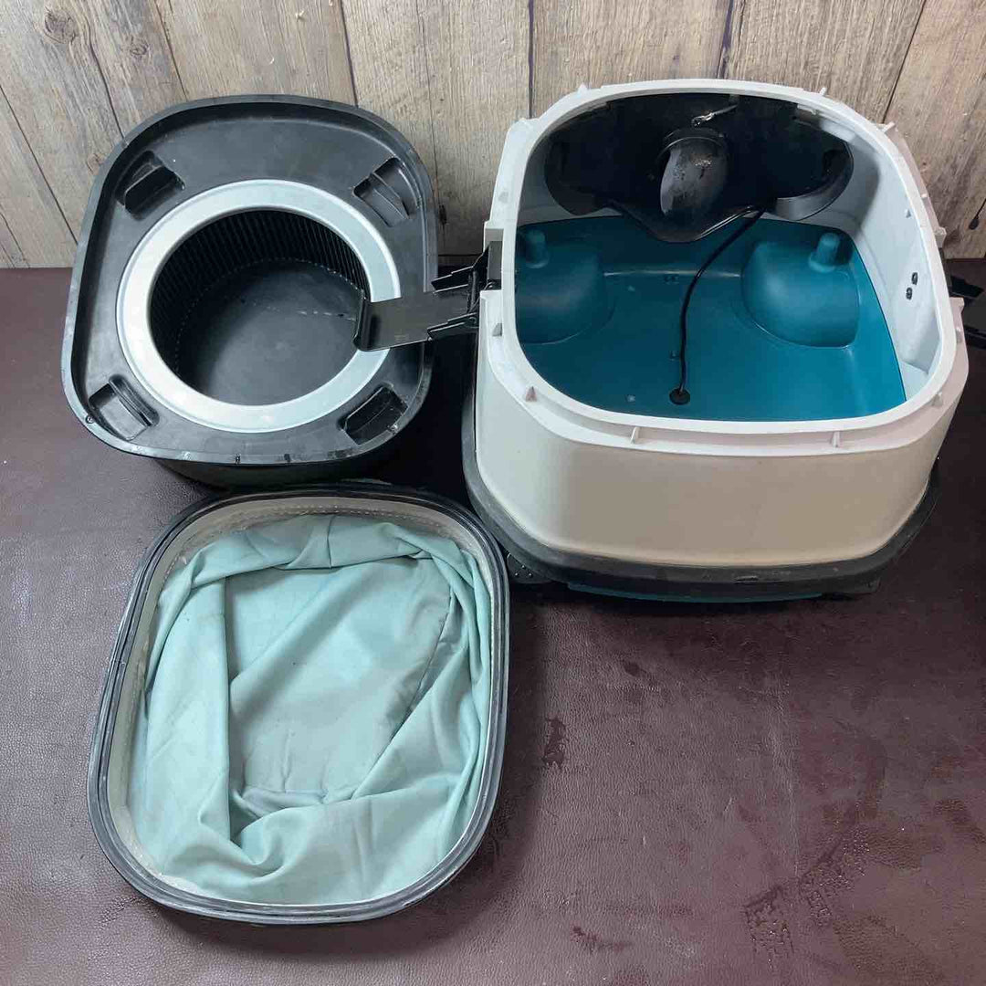 【中古品】マキタ(makita) 集じん機 乾式 484 掃除機【東大和店】