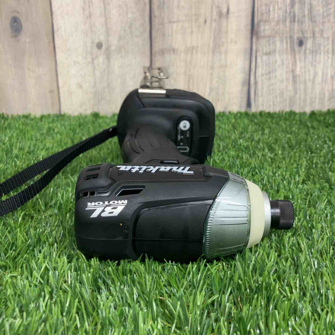 ★マキタ(makita)14.4V コードレスインパクトドライバー TD136DRFXB 付属バッテリにダメージ有【戸田店】