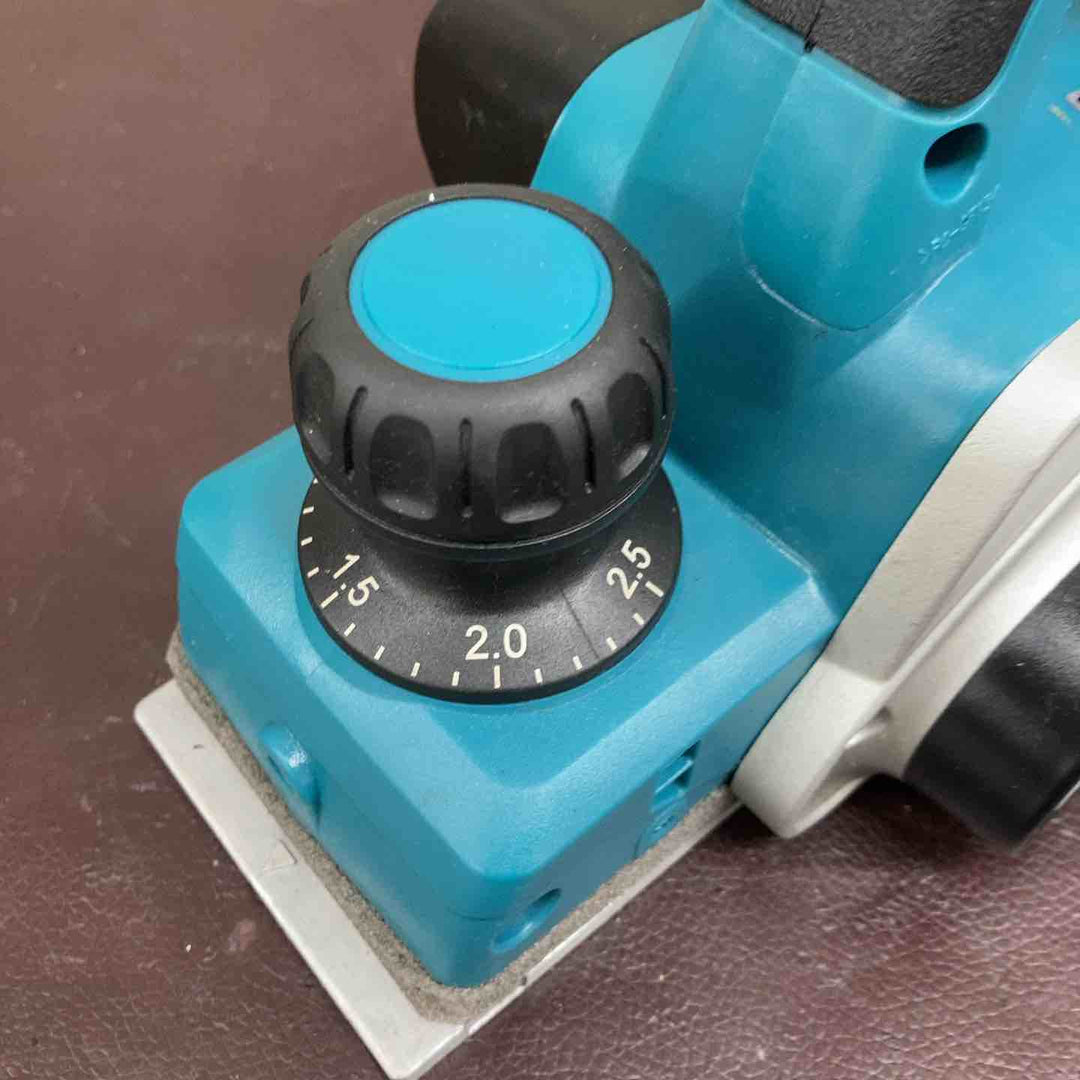 【中古品】マキタ(makita) 電気カンナ KP0800A【東大和店】