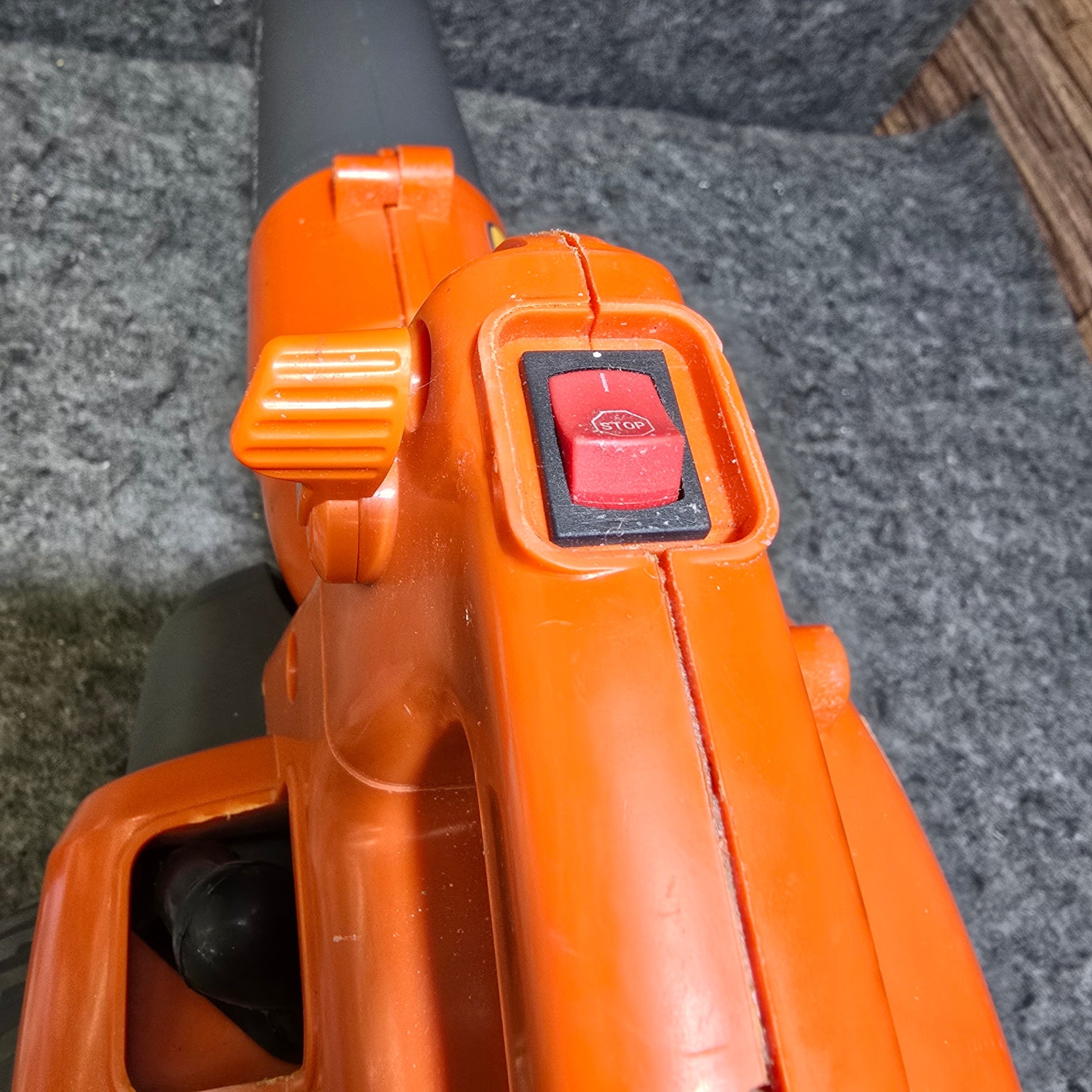 中古品・発送可！】ハスクバーナ・ゼノア(Husqvarna) エンジンブロワ