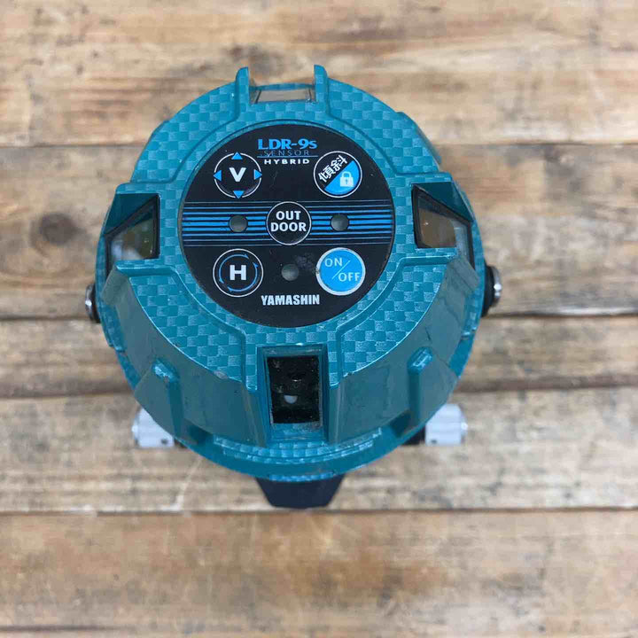 山真製鋸 電子整準式レーザー墨出し器 LDR-9s 【東大和店】