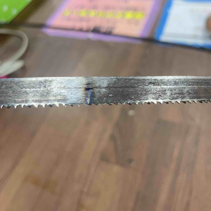 【店頭受取り限定】 LUXO(ラクソー） 200V卓上バンドソー モデル：U-500 【川崎店】