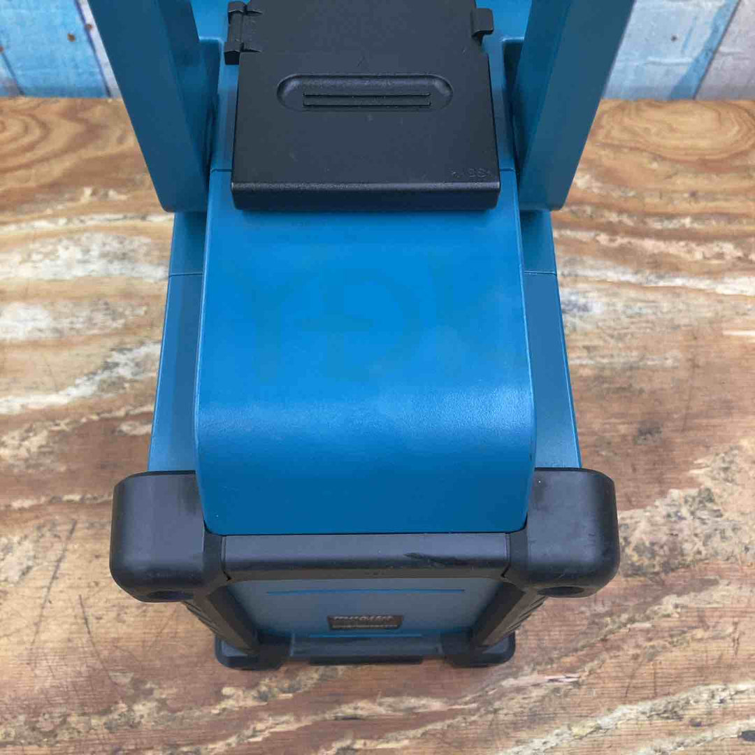 ◇マキタ(makita) コードレスラジオ MR103【柏店】